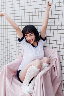 艳母播放